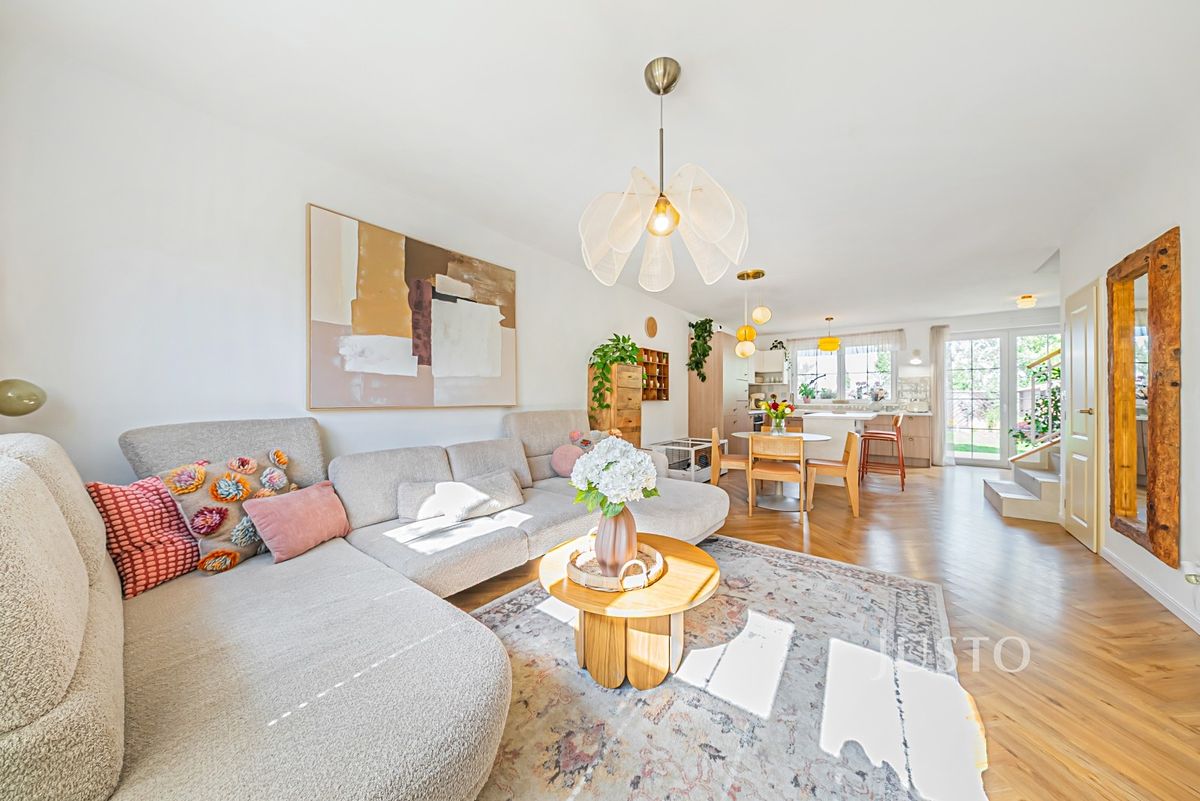 Prodej rodinného domu 129 m², pozemek 333 m², Hostivice – fotka 1 z 3