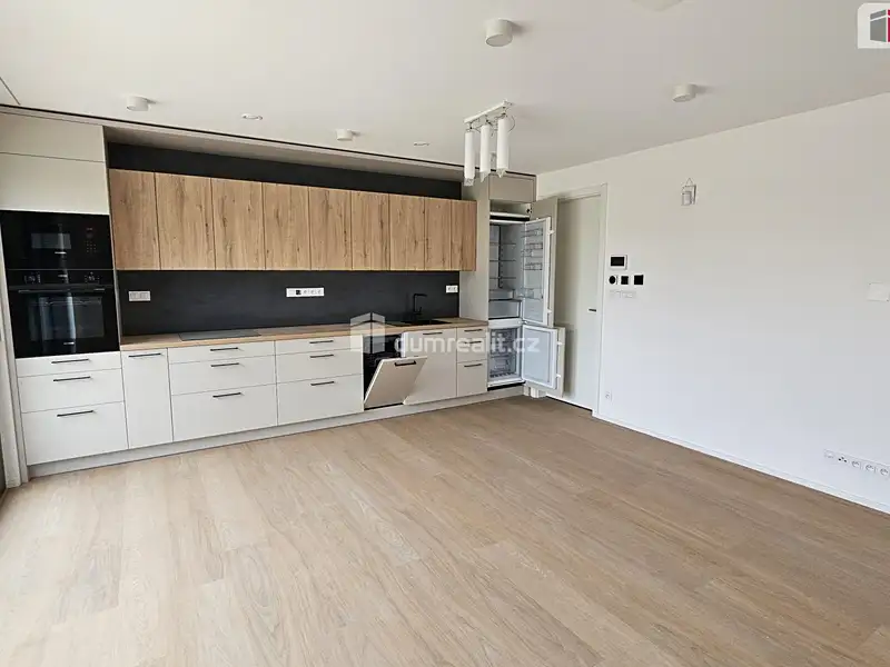 Pronájem bytu 2+kk, 72 m², Praha 5, Praha