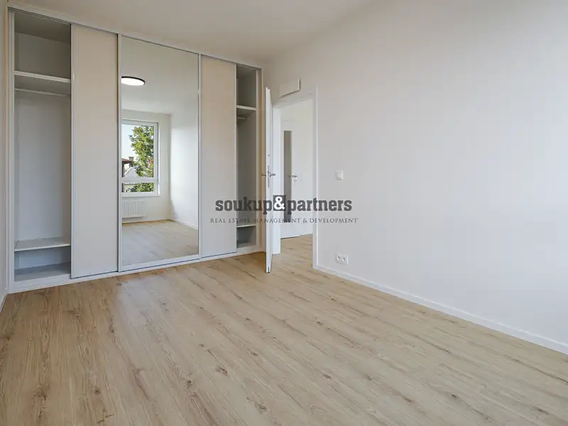 Prodej bytu 2+kk 48 m², Kladno – náhled fotky 3