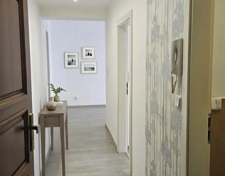 Prodej bytu 2+1, 62 m², Praha 5, Praha