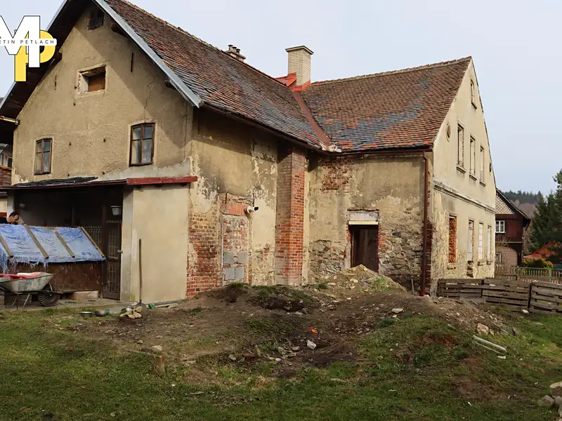 Prodej rodinného domu 452 m², pozemek 1043 m², Svor – náhled fotky 2