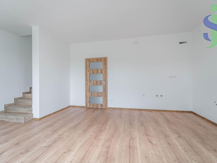 Prodej domu, 112 m² (9 z 36)