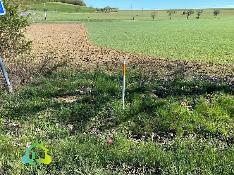 Prodej stavebního pozemku 1000 m², Mořina – náhled fotky 3