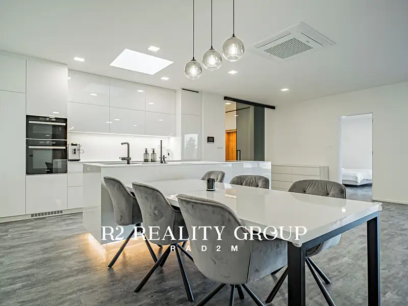 Prodej rodinného domu 220 m², pozemek 749 m², Kostelec na Hané – náhled fotky 3