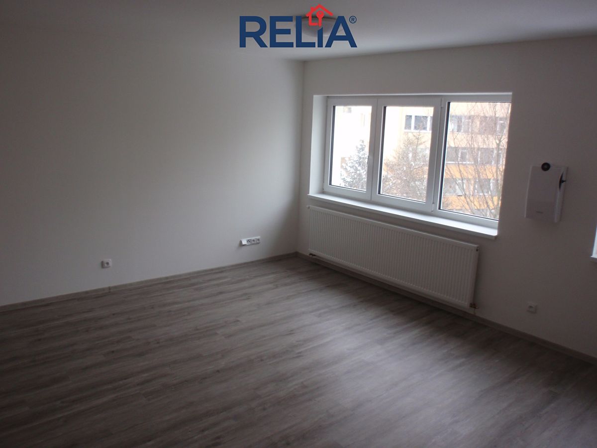 Pronájem bytu 2+kk 53 m² – fotografie 2