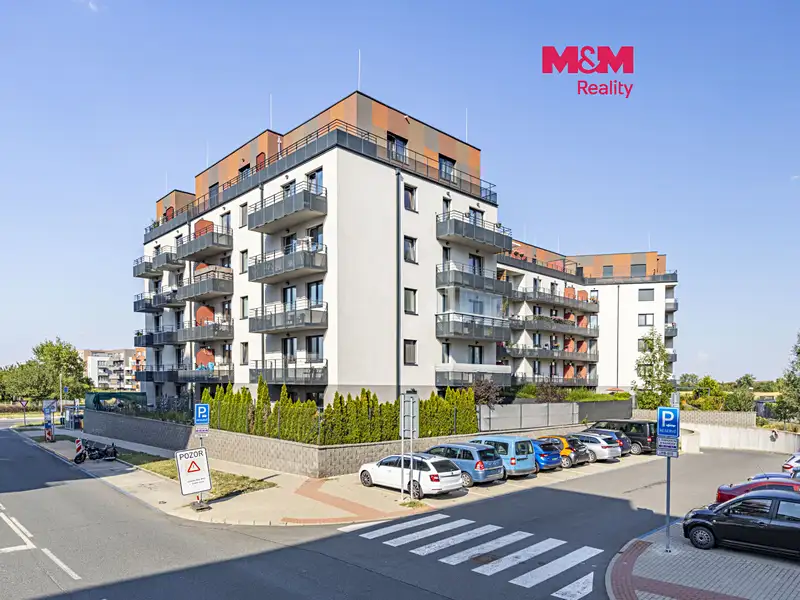 Prodej bytu 3+kk 82 m², Praha – náhled fotky 1