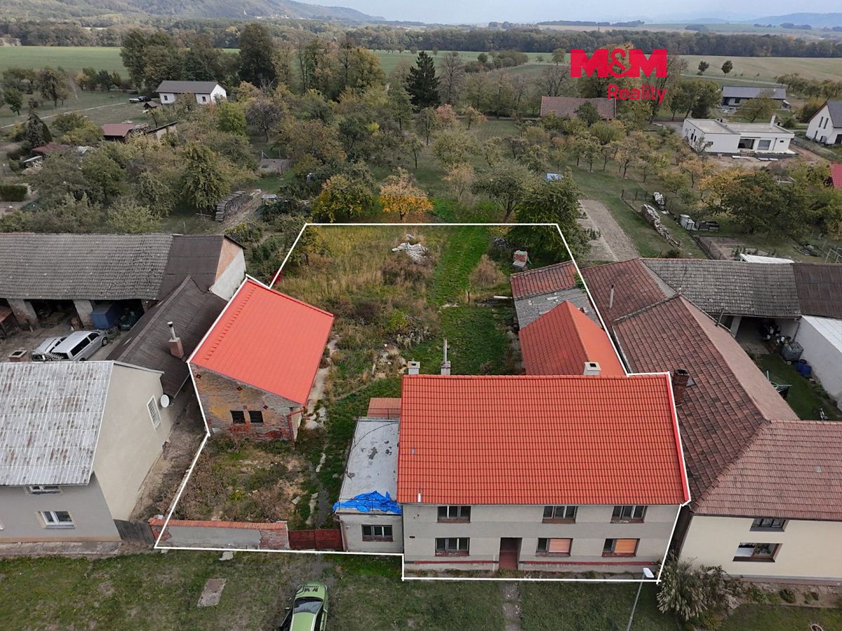 Prodej stavebního pozemku 2183 m², Lipník nad Bečvou – fotka 1 z 3