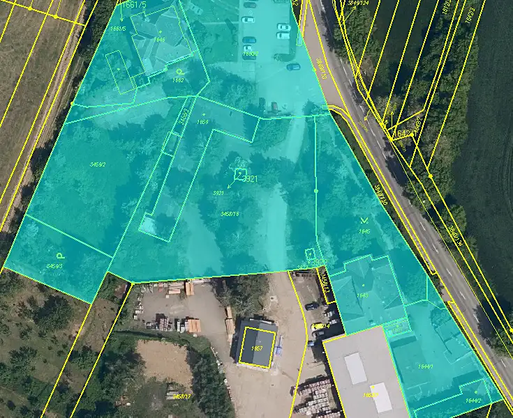 Prodej komerčního pozemku 11035 m², Kunovice – náhled fotky 3