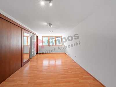 Pronájem domu, 105 m² (3 z 17)