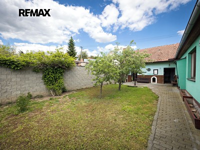 Prodej  rodinného domu 300 m², pozemek 653 m²