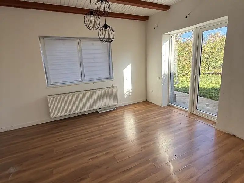 Prodej rodinného domu 220 m², pozemek 692 m², Proseč – náhled fotky 2