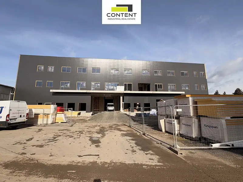 Pronájem skladového prostoru 1150 m², Praha – náhled fotky 1