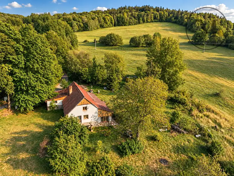 Prodej chalupy 210 m², pozemek 2459 m², Chroboly – náhled fotky 2