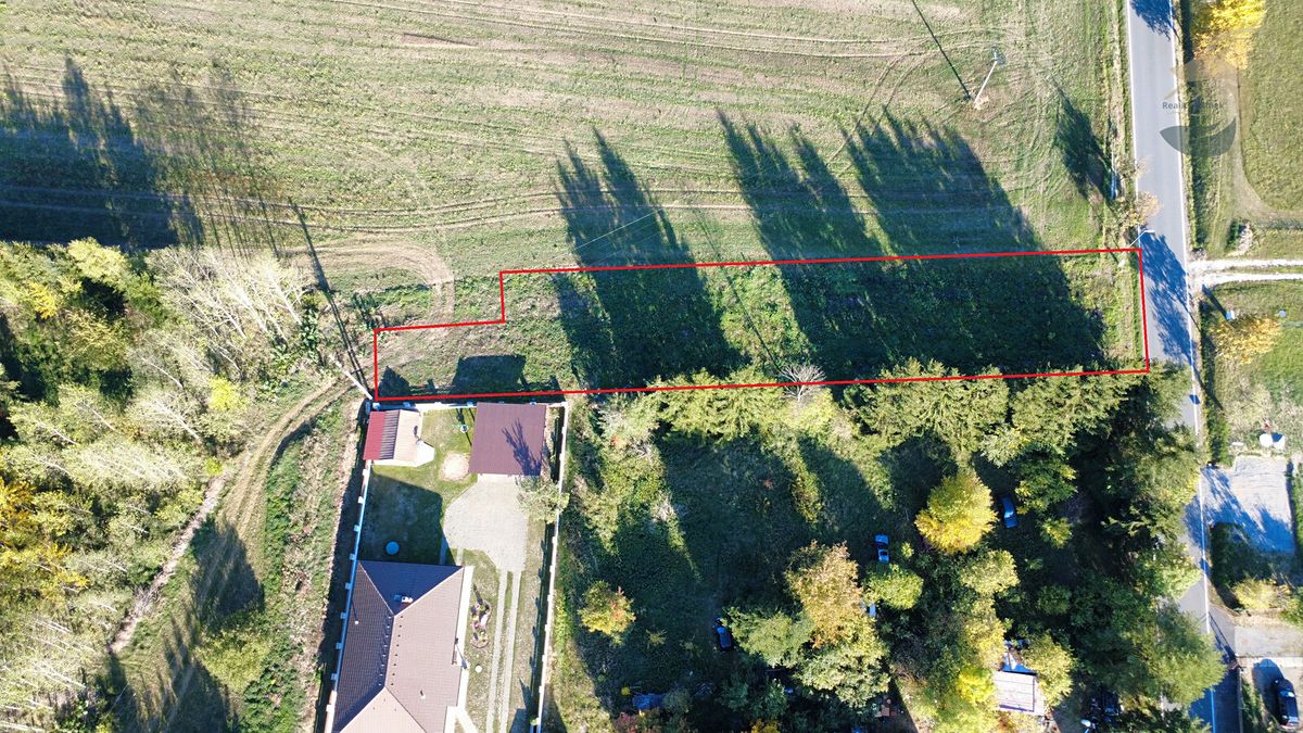 Prodej stavebního pozemku 1393 m², Žichovice – fotka 1 z 3