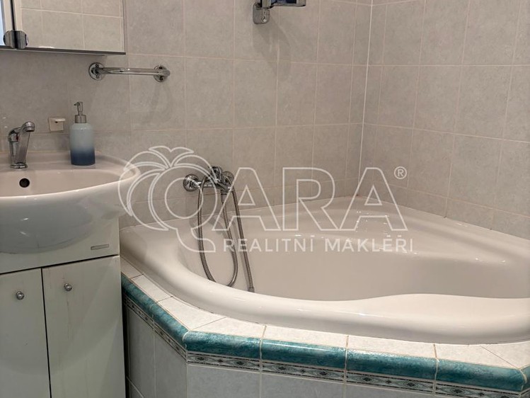 Квартира 2+1 на продаж, 63 м² (13 з 16)