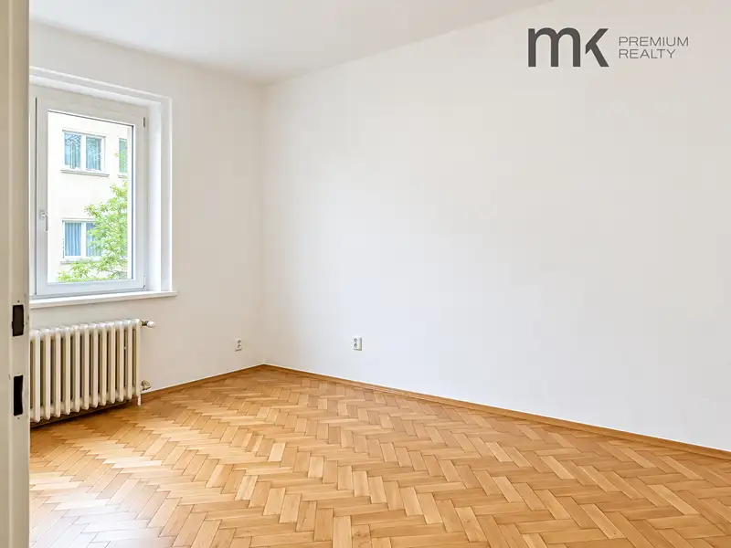 Pronájem bytu 1+kk 20 m², Praha – náhled fotky 2