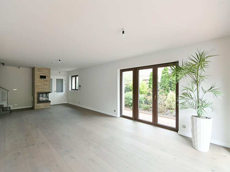 Pronájem domu, 184 m² (4 z 19)