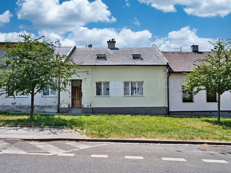 Prodej vícegeneračního domu 239 m², pozemek 241 m², Šternberk – náhled fotky 1
