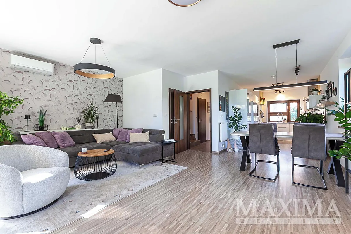 Prodej rodinného domu 168 m², pozemek 470 m²