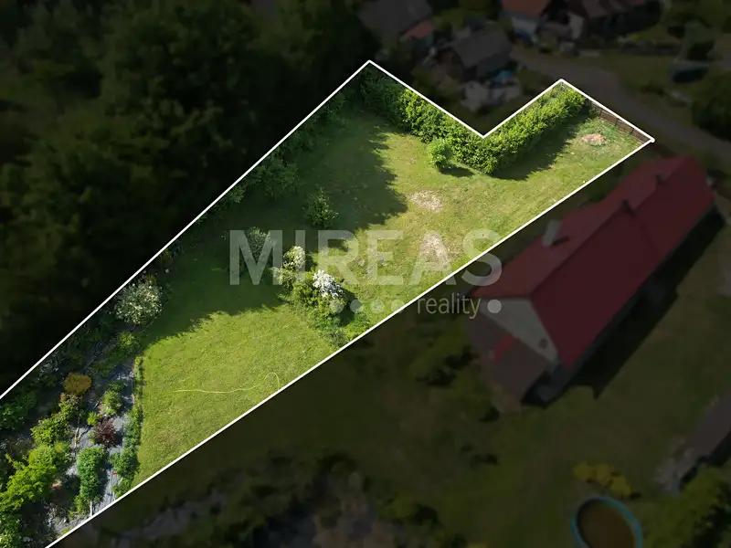 Prodej stavebního pozemku 963 m², Loučeň – náhled fotky 3