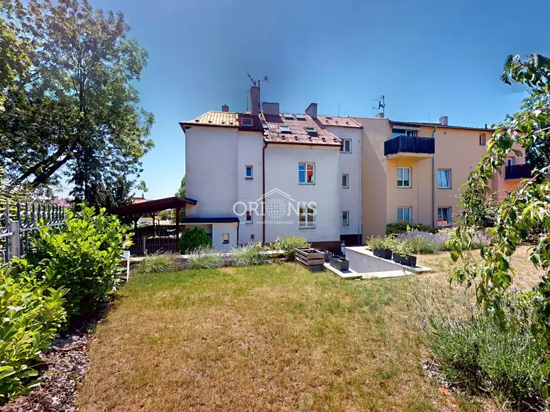 Prodej rodinného domu 300 m², pozemek 527 m², Chomutov – náhled fotky 1
