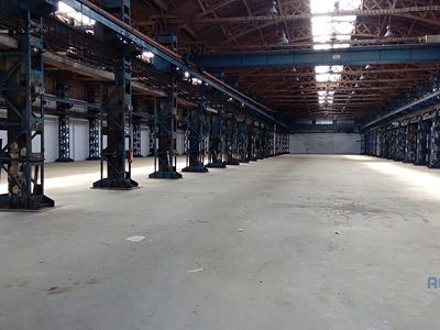 Pronájem skladového prostoru 2855 m²