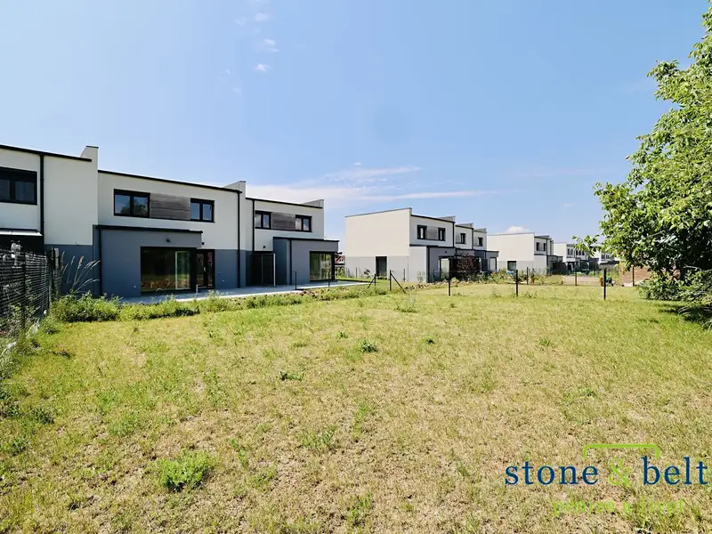 Pronájem domu, 110 m², Praha-západ, Rudná