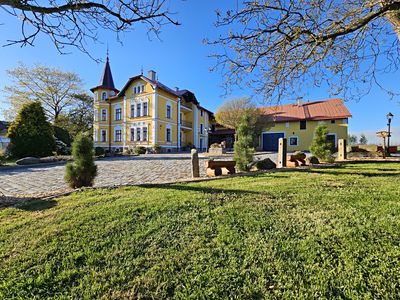 Prodej vily 415 m², pozemek 6445 m²