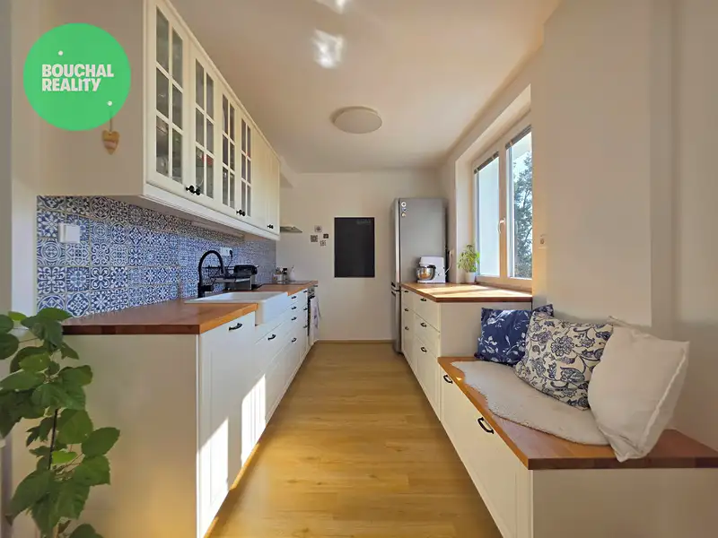 Pronájem bytu 3+kk 70 m², Zruč-Senec – náhled fotky 2
