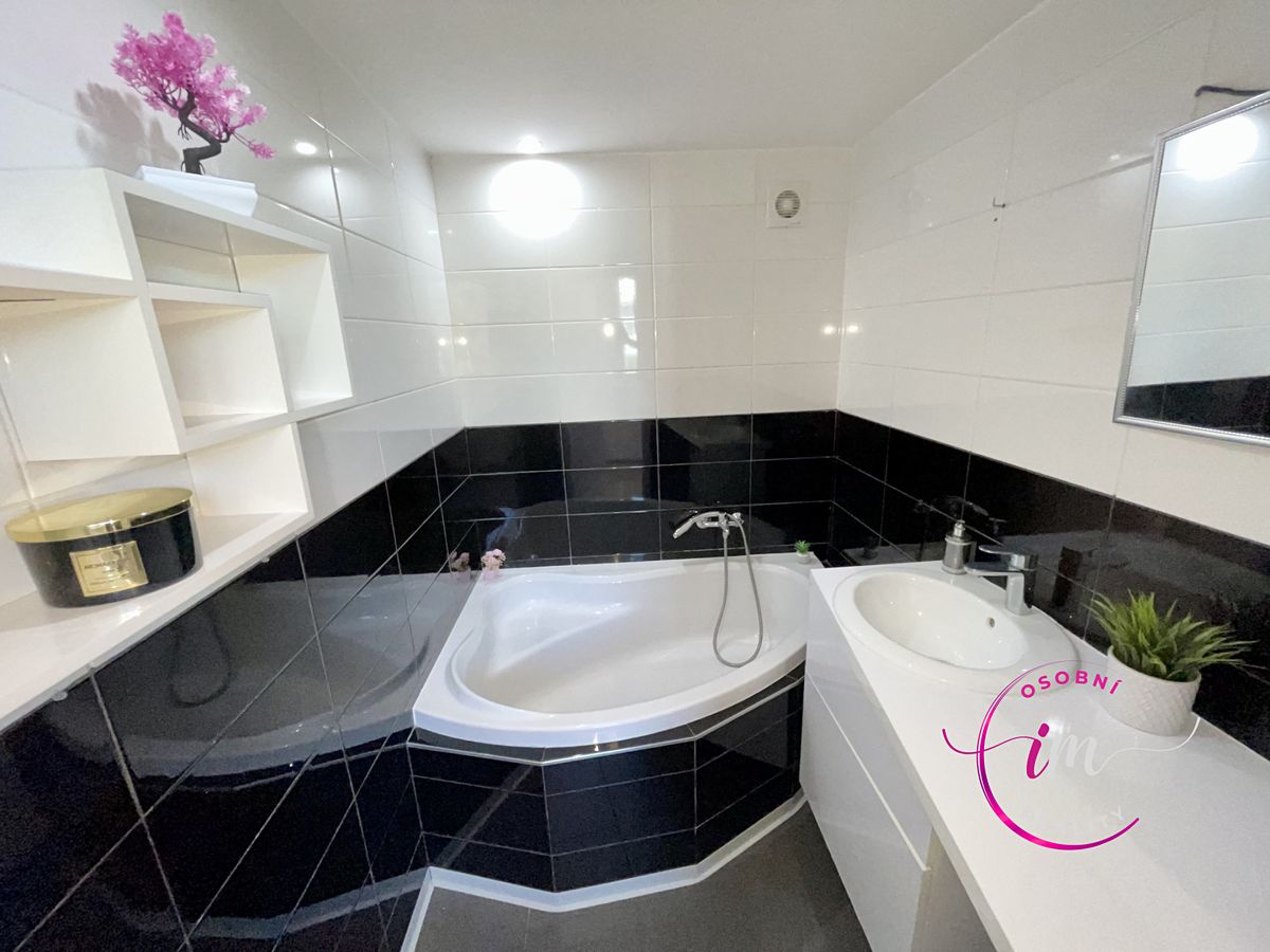 Pronájem bytu 3+1 72 m² – fotografie 4