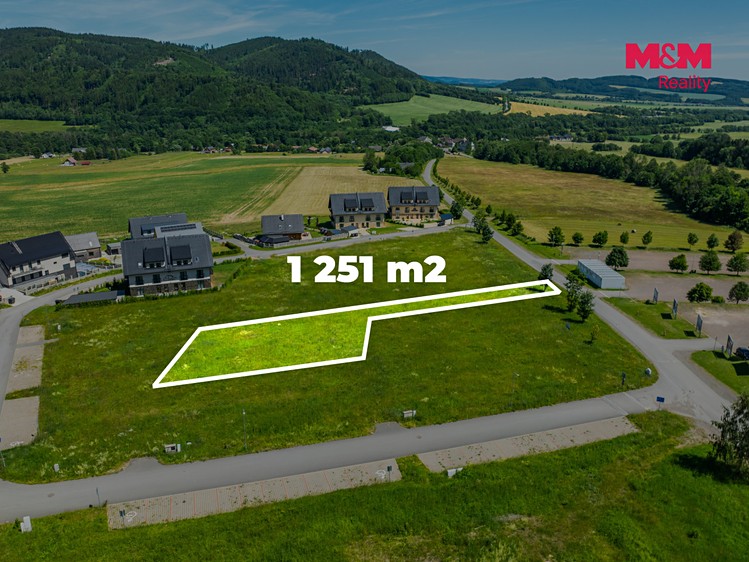 Prodej pozemku, 1 251 m² (2 z 25)