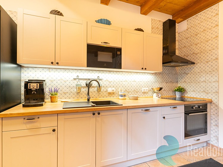 Комерційне приміщення на продаж, 295 м² (10 з 30)