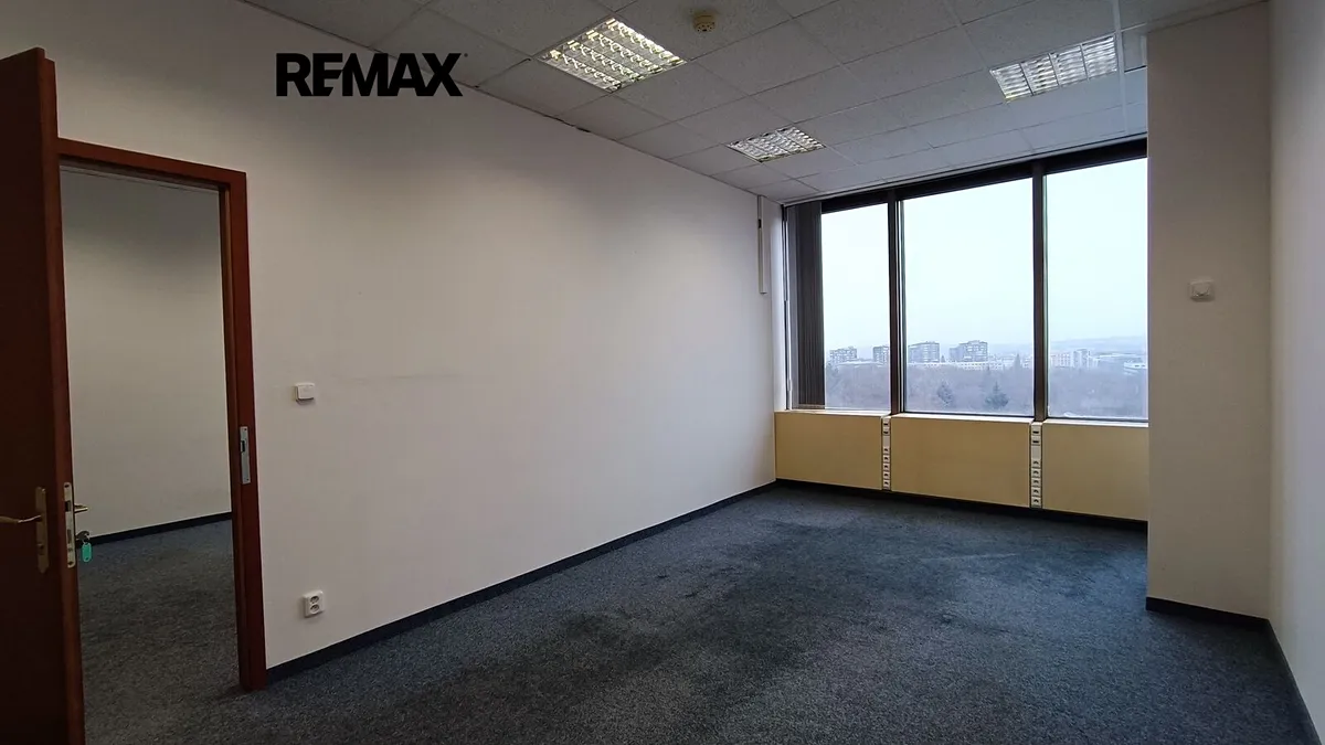 Pronájem kanceláře 46 m²