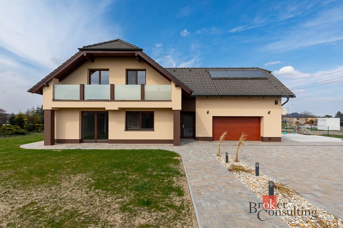 Prodej rodinného domu 295 m², pozemek 2107 m², Dětmarovice – fotka 1 z 3