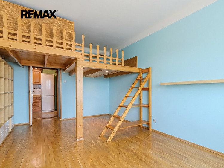 Wohnung 2+kk zum Kauf, 56 m² (1 von 32)