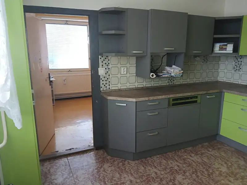 Prodej rodinného domu 180 m², pozemek 1448 m², Újezd – náhled fotky 3