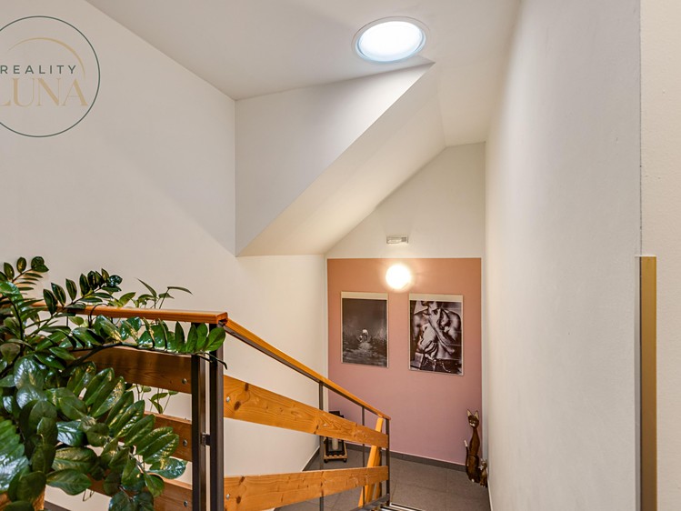 Haus zum Kauf, 376 m² (12 von 15)