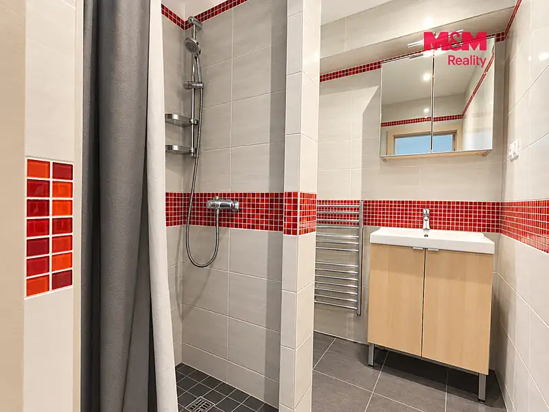 Pronájem bytu 3+kk 84 m², Čelákovice – náhled fotky 3