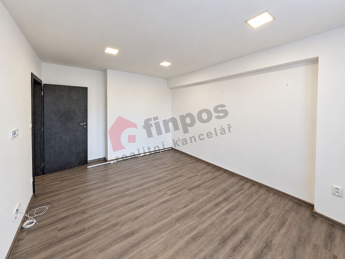 Pronájem bytu 1+kk 36 m², Vlašim – fotka 1 z 3