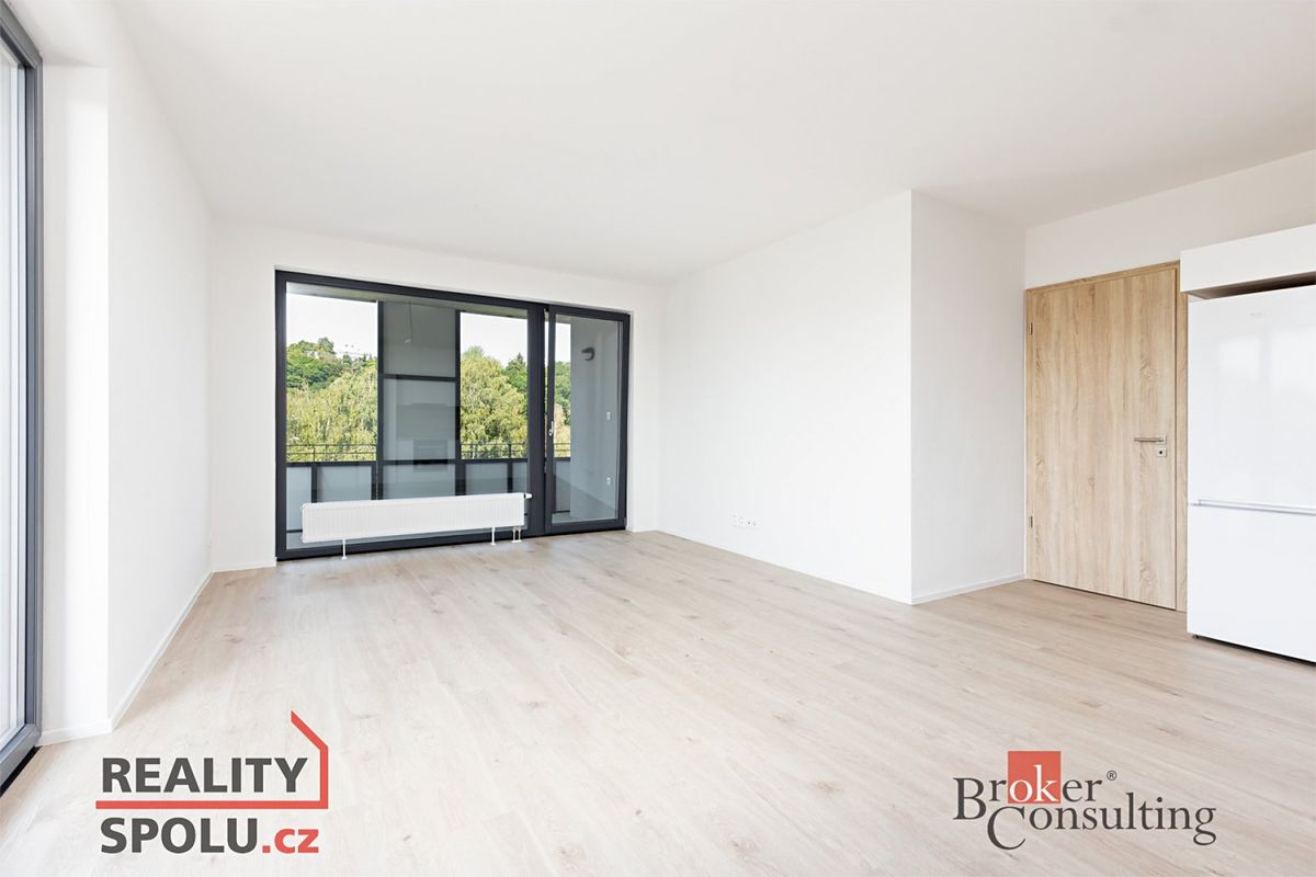 Pronájem bytu 3+kk 85 m² – fotografie 2