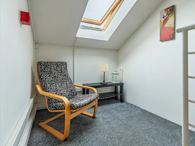 Pronájem bytu pokoje 12 m², Praha – náhled fotky 2