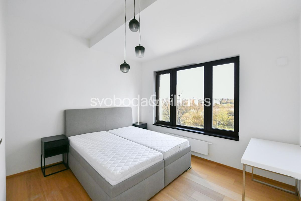 Pronájem bytu 3+kk 78 m² – fotografie 5