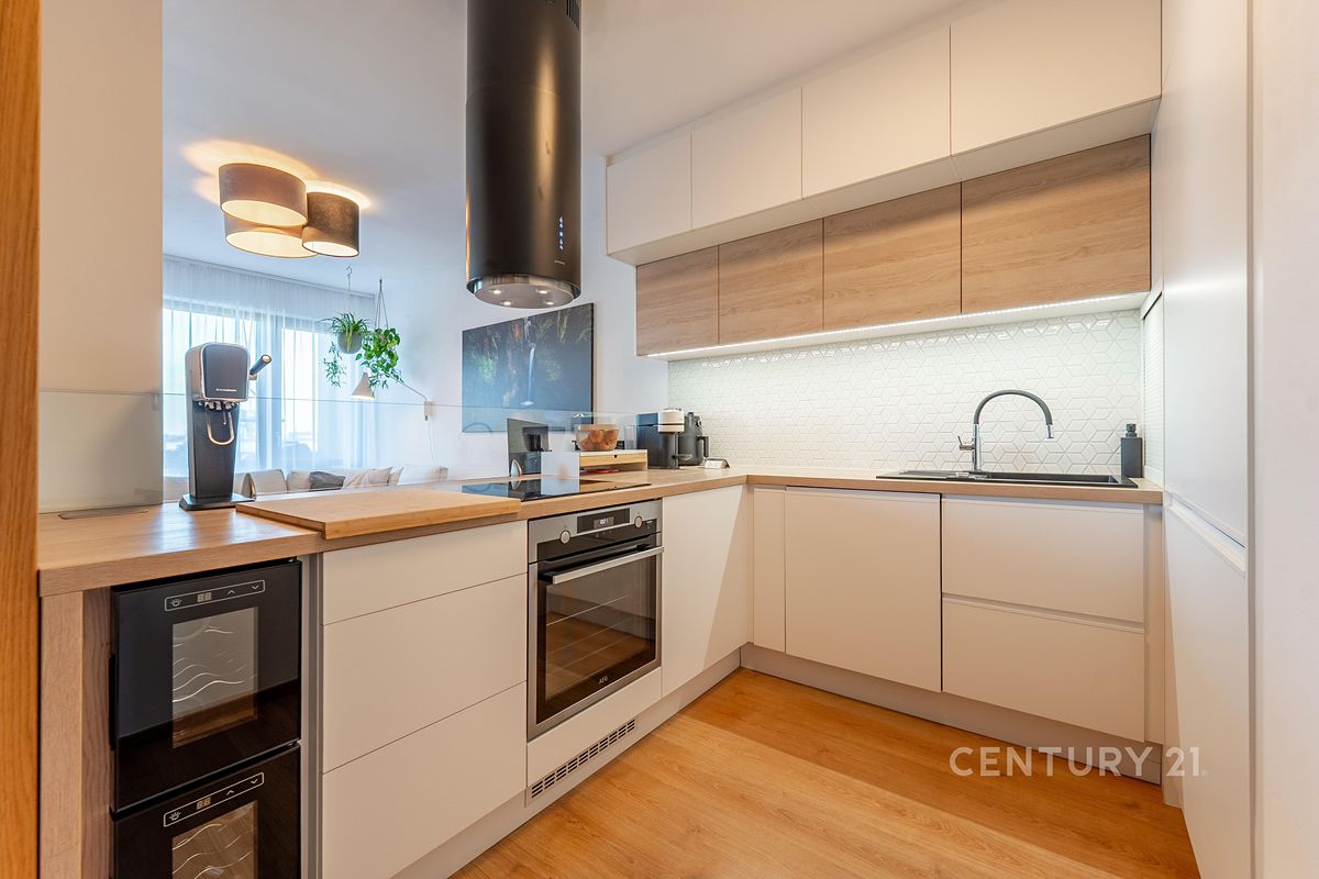 Prodej bytu 4+kk 93 m² – fotografie 2