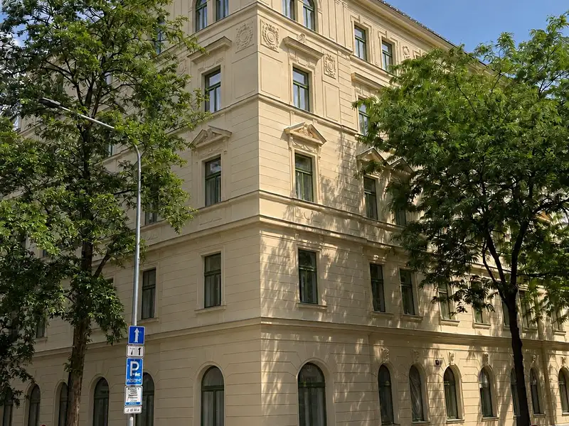 Prodej bytu 2+kk 46 m², Praha – náhled fotky 2
