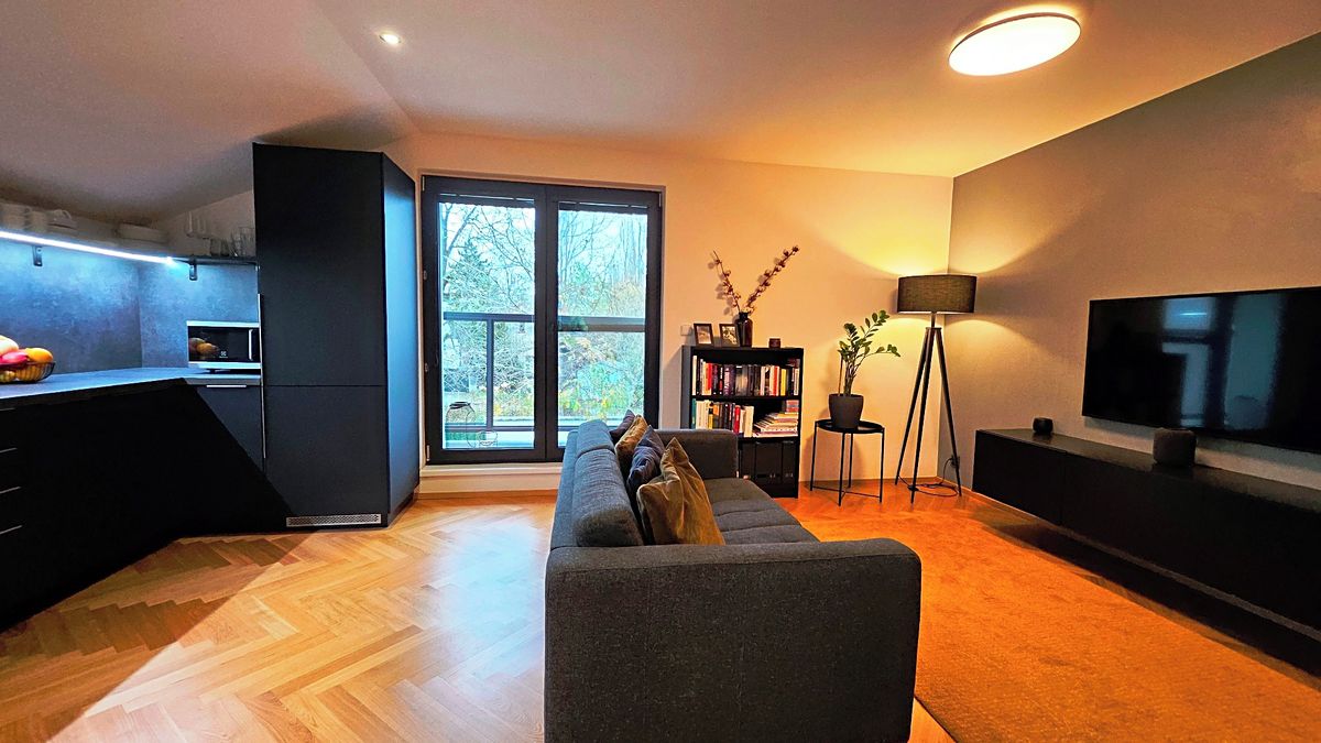 Pronájem bytu 2+kk 52 m² – fotografie 3