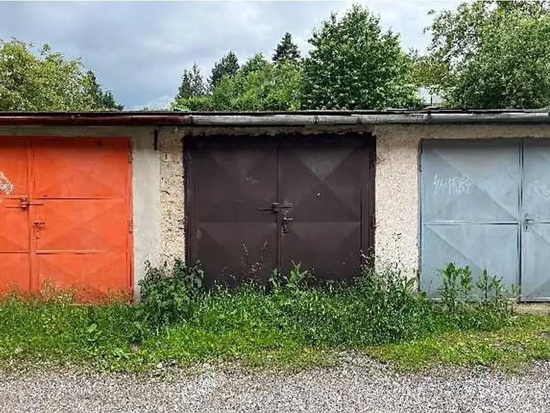 Prodej garáže 19 m², Brno – náhled fotky 1
