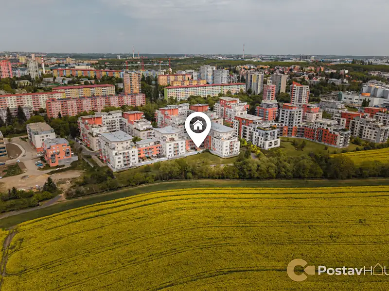 Prodej bytu 2+kk 67 m², Praha – náhled fotky 1