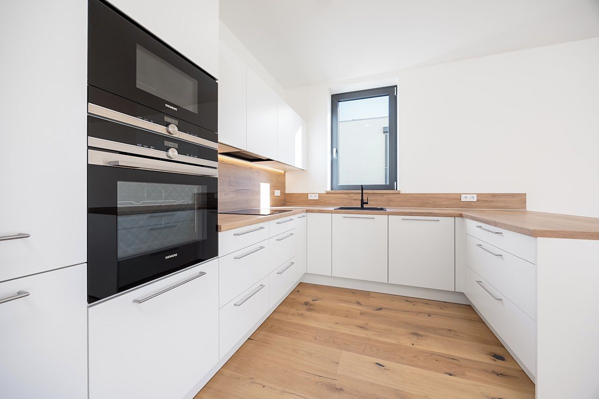 Pronájem rodinného domu 178 m², pozemek 396 m², Vodochody – fotka 1 z 3