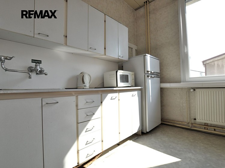 Pronájem komerčního prostoru, 18 m² (8 z 9)