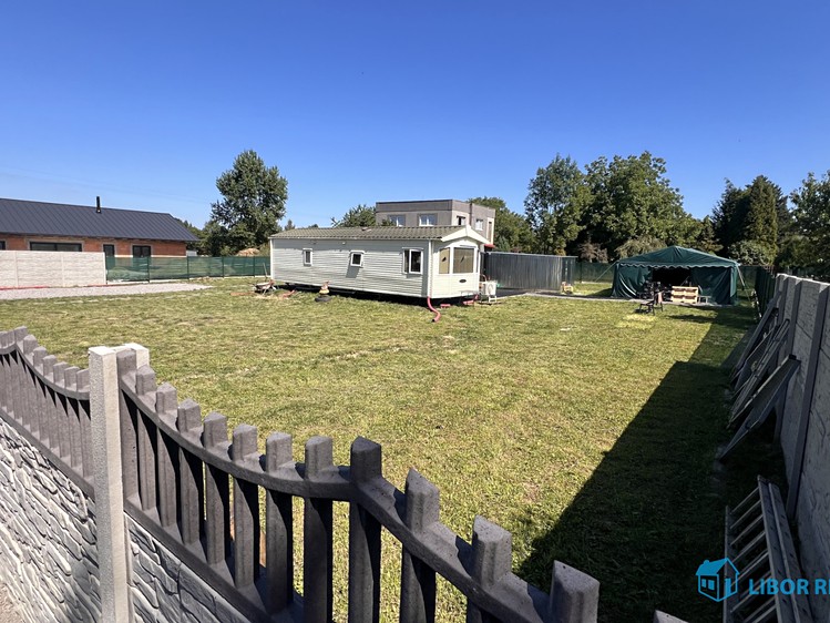 Prodej pozemku, 1 305 m² (1 z 13)